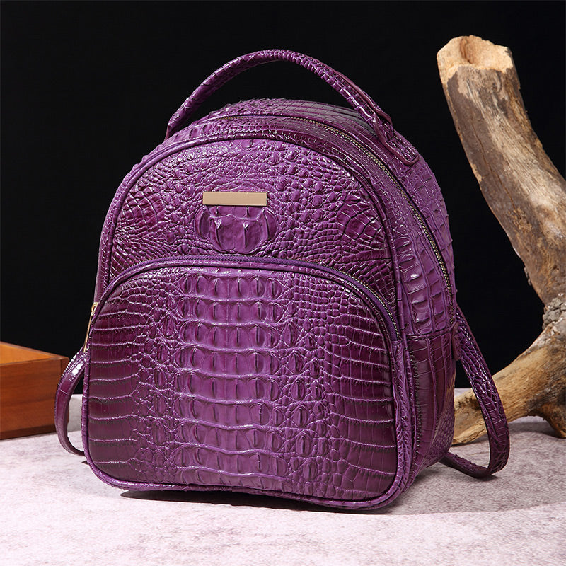 Trendy backpack made of PU leather with crocodile embossing