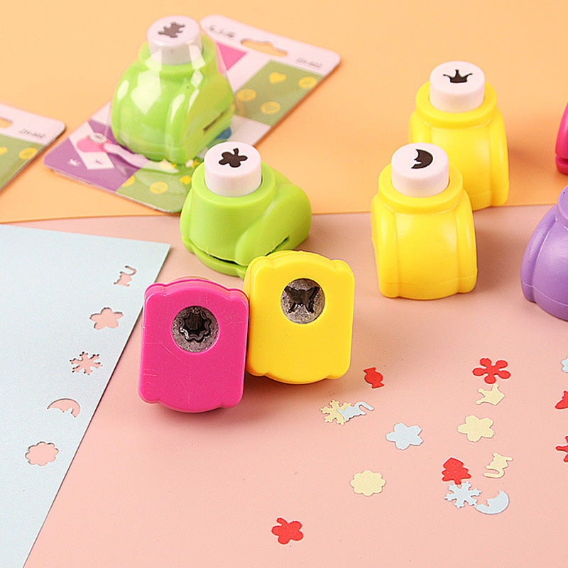✂️ ¡50% DE DESCUENTO! 🎨 Punzón DIY para Manualidades Infantiles - Crea Formas Adorables (Estrellas/Corazones/Flores) para Tarjetas y Álbumes 📏🎁