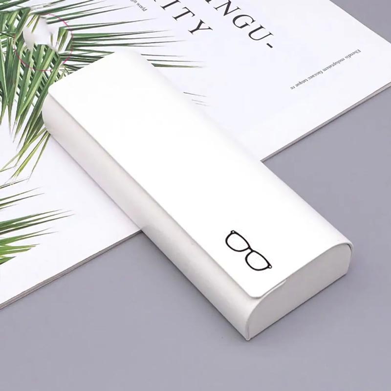Estuche Minimalista de Cuero Rígido para Gafas