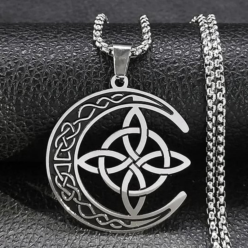 🌙✨ Collar con Colgante de Luna Celta — Místico, Elegante y Único