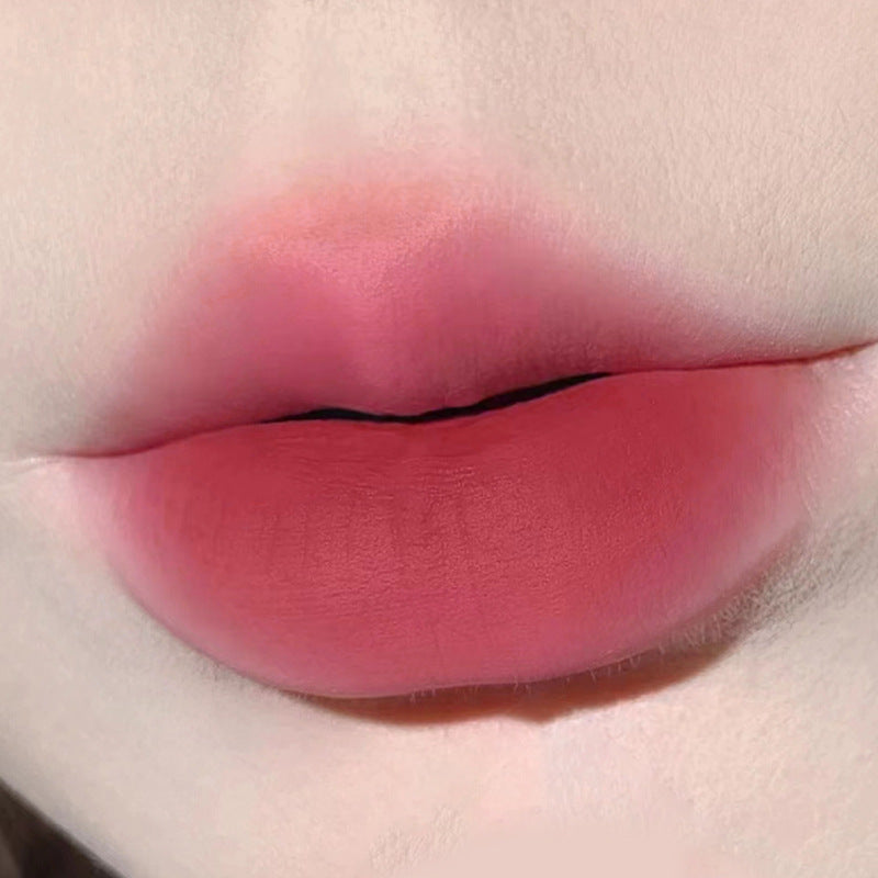 Brillo de labios mate giratorio, suave y duradero