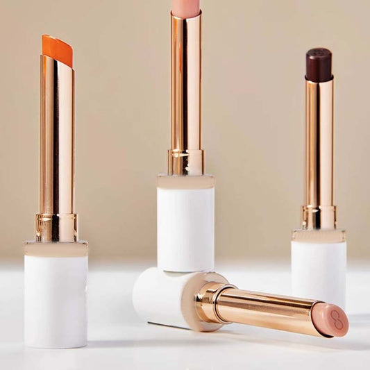 Bálsamo labial hidratante con esencia que cambia de color