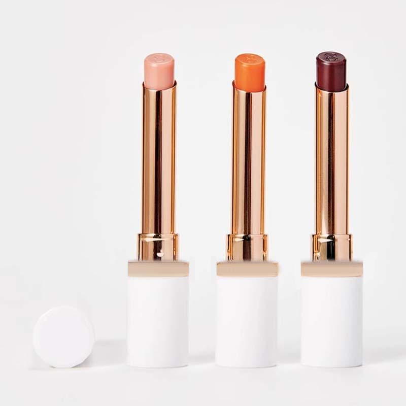 Bálsamo labial hidratante con esencia que cambia de color