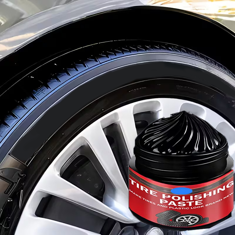 Pasta renovadora para neumáticos y molduras de coche: brillo negro intenso, protección UV y fácil aplicación 💎