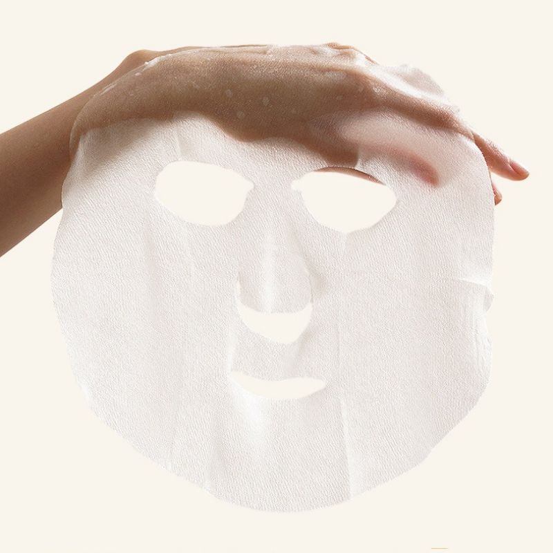 Mascarilla en lámina iluminadora, hidratante y correctora de manchas