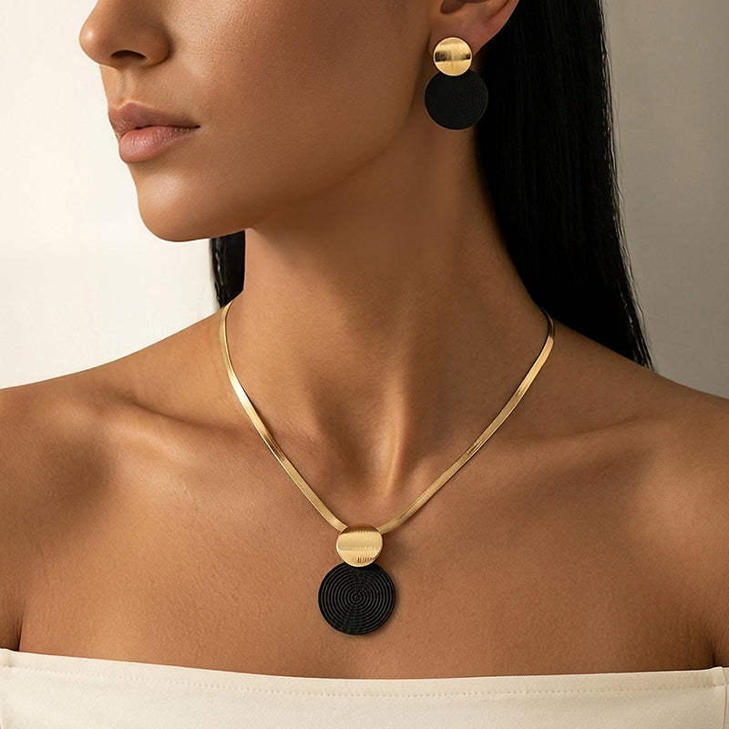 💫 ¡TIEMPO LIMITADO 55% DE DESCUENTO! ✨ Set de joyería geométrica moderna – Bañado en oro, ligero, elegante 🔶