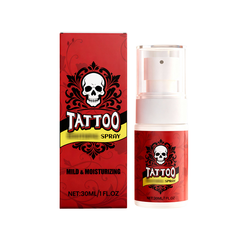 Spray hidratante para el cuidado posterior de los tatuajes